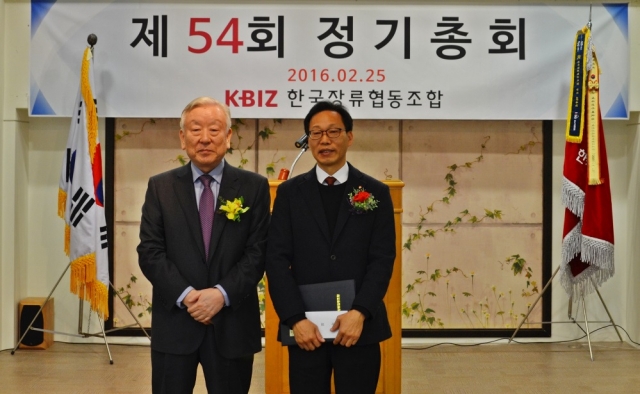 (사진1) 샘표 품질혁신상 수상 02.jpg