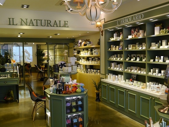 유럽 천연화장품 편집숍 02.jpg